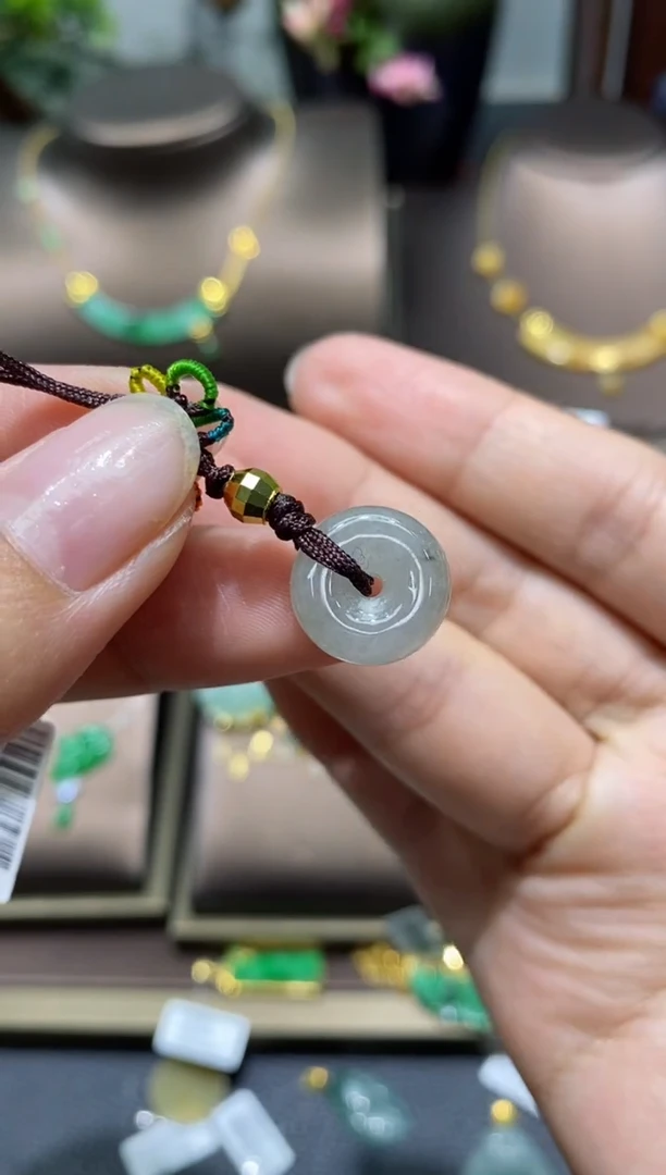 【闪购商品】翡翠颈饰未镶嵌净货10086