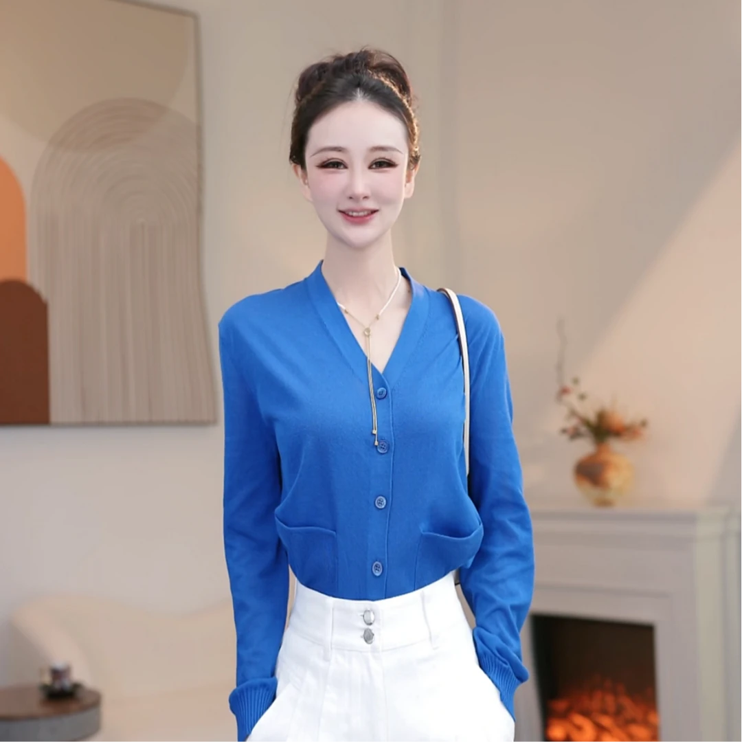 AMASS/阿玛施时尚气质经典舒适简约百搭圆领纯色针织开衫5499261