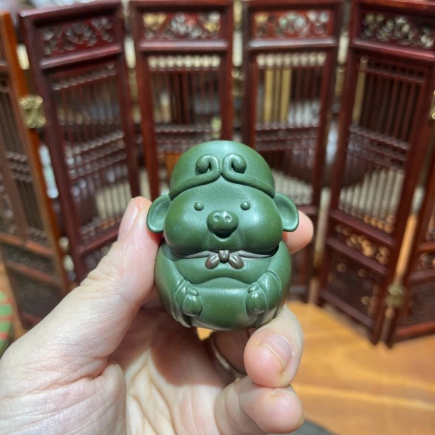 宜兴紫砂茶宠绿泥迷你猪八戒可爱摆件手工雕塑创意茶具可养茶玩
