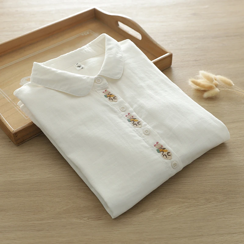 2025秋冬新品白色双层棉纱长袖衬衫女宽松百搭刺绣兔子柔软衬衣