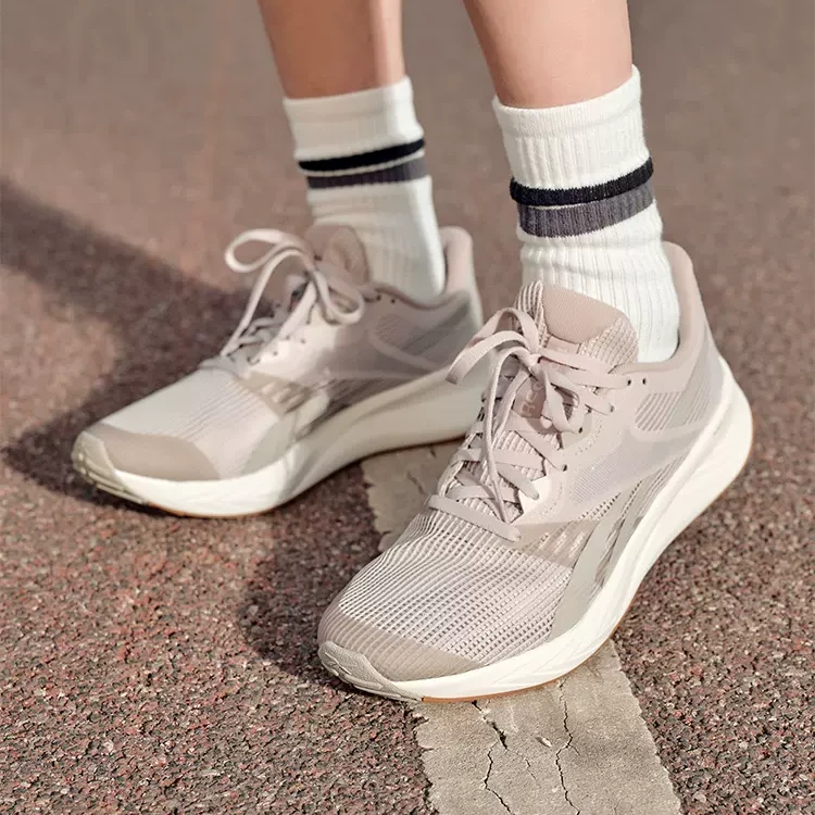 Reebok锐步春夏男女跑步鞋ENERGEN TECH PLUS休闲百搭运动鞋透气