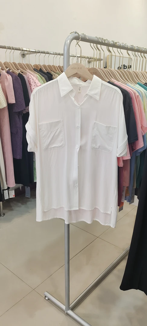 2023夏季新款韩版洋气方领小众系带收腰高级感泡泡袖休闲连衣裙女