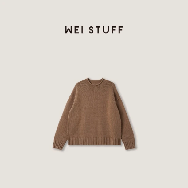 WEI STUFF  “柔软永续”冬季新款慵懒宽松圆领针织毛衣 8278.