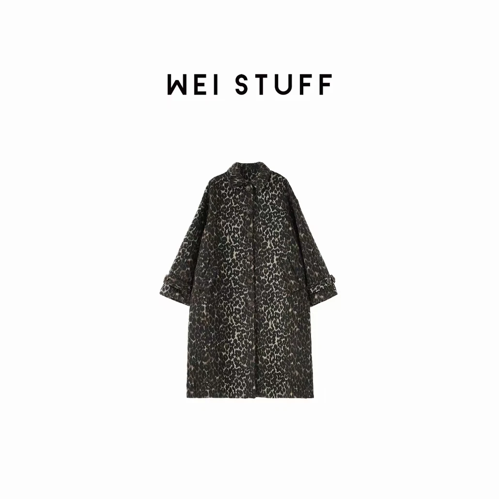 WEI STUFF “复古豹纹“飒爽设计感翻领长款毛呢大衣 6984 .
