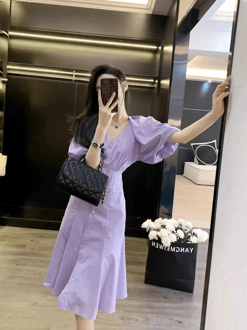 法式浪漫紫色泡泡袖V领连衣裙女装夏季轻奢气质高腰小众显瘦长裙