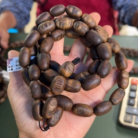 沉香手串白棋46克卡1.0多样性发1条