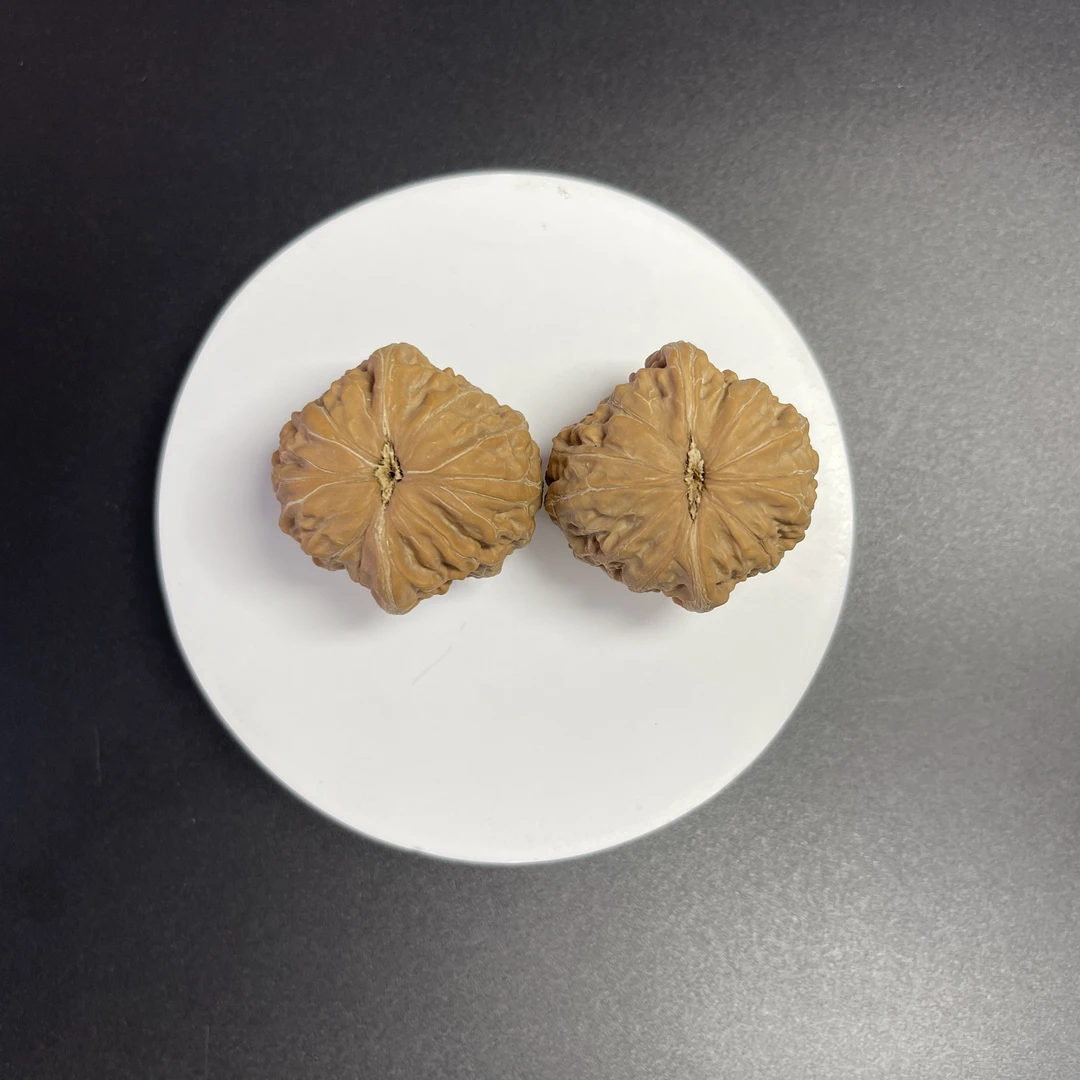 YC1229-4 【铁锤妹妹】涞水溯源麻核桃专场文玩核桃手把件