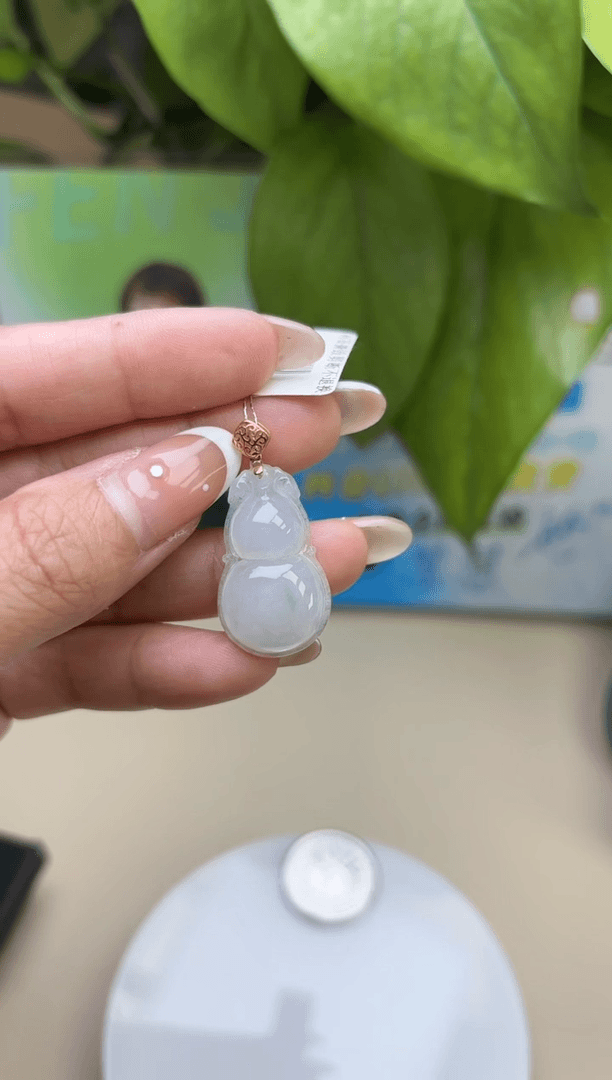 【闪购商品】翡翠颈饰18K金镶嵌YM-54-3葫芦