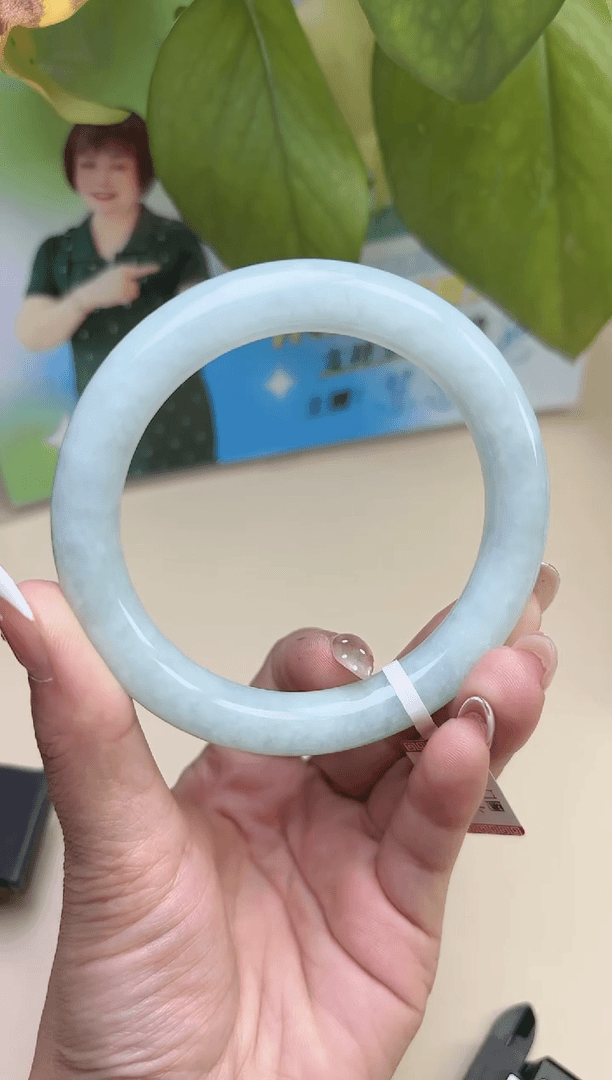 【闪购商品】翡翠手镯未镶嵌V921翡翠手镯