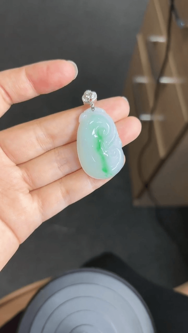【闪购商品】翡翠颈饰18K金镶嵌YM426-8如意