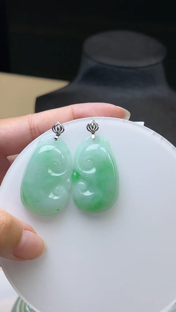 【闪购商品】翡翠颈饰18K金镶嵌YM810-2 如意多样性发一