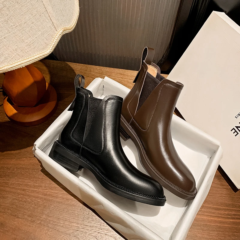 【WVAVW】头层牛皮/3cm/33-40/舒适低跟女士切尔西短靴英伦风及踝靴
