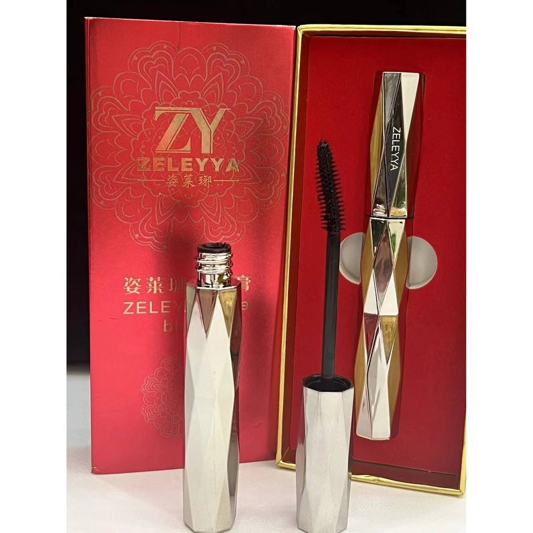 【短视频】姿莱琊初学者彩色净颜便携神器自用精致睫毛膏