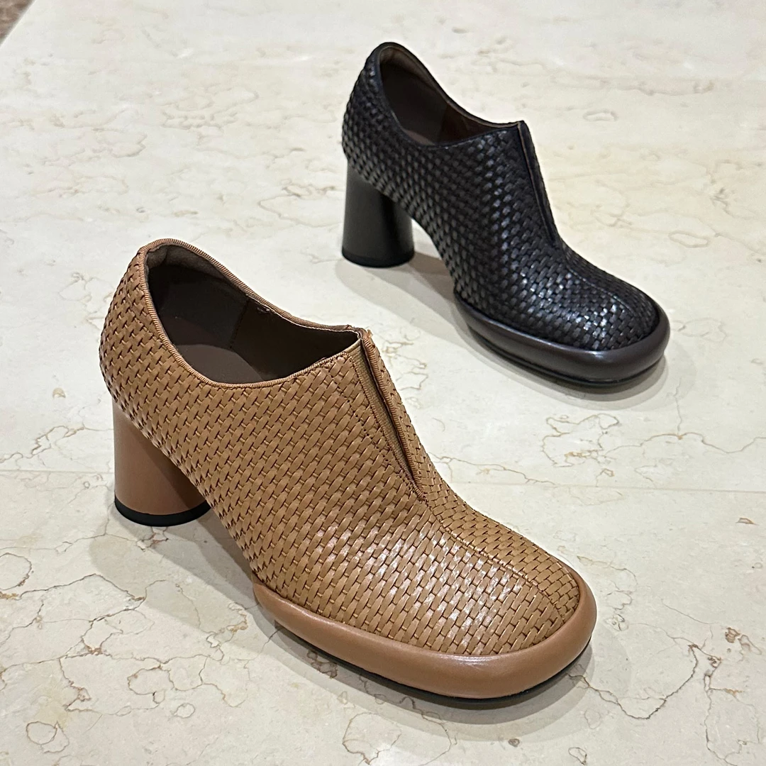 【映昔】24秋新时尚手工编织牛皮圆头粗高跟轻奢风英伦复古女单鞋