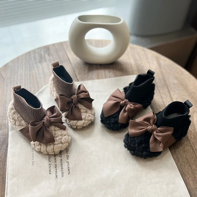 女童加绒毛毛鞋2023秋冬新款棉靴女宝宝小童蝴蝶结防滑豆豆鞋袜靴
