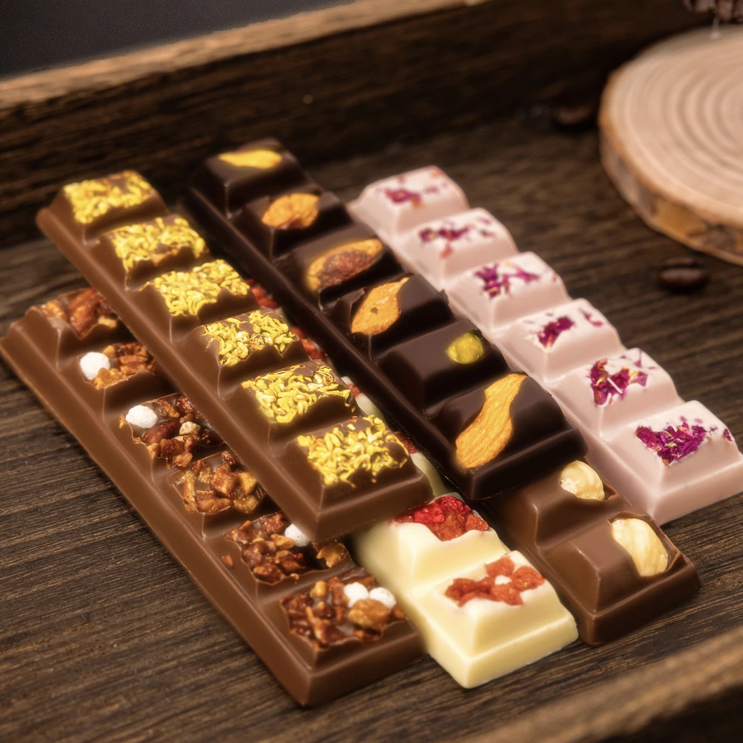 UU巧克力条小方自选纯可可脂夹心坚果水果混合纯脂巧克力制品