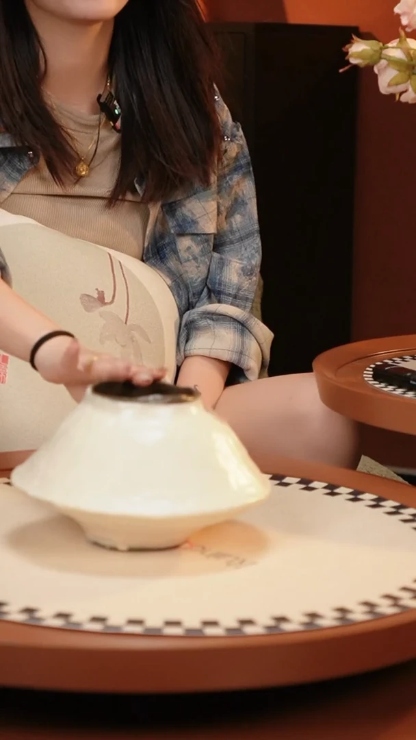 【闪购商品】景德镇手工手绘花器