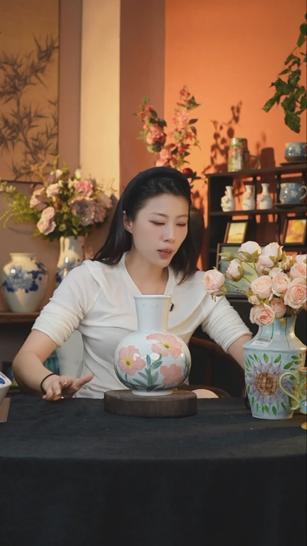 【闪购商品】景德镇手工手绘陶瓷花器
