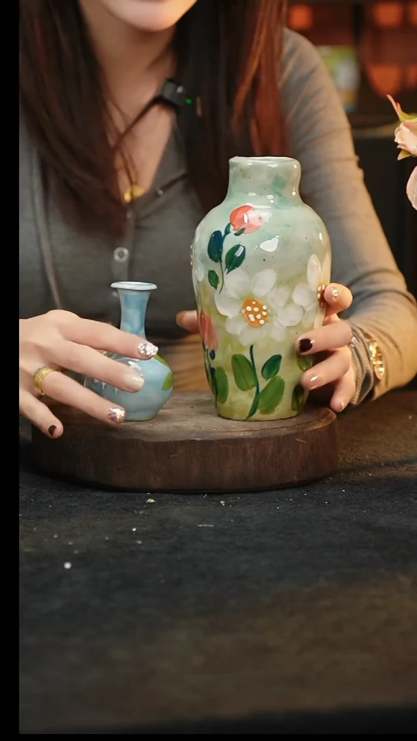 【闪购商品】景德镇手工手绘陶瓷花器