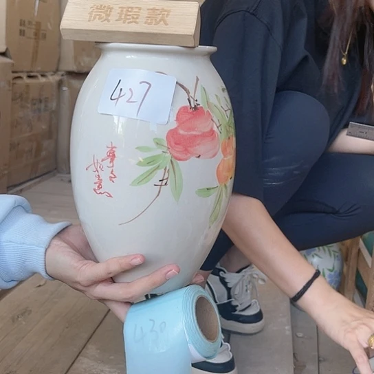 陶瓷哈哈哈哈哈哈哈