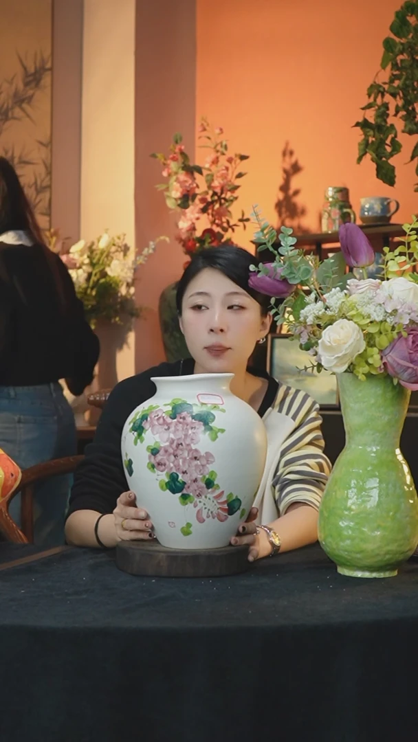 【闪购商品】景德镇手工手绘陶瓷花器-