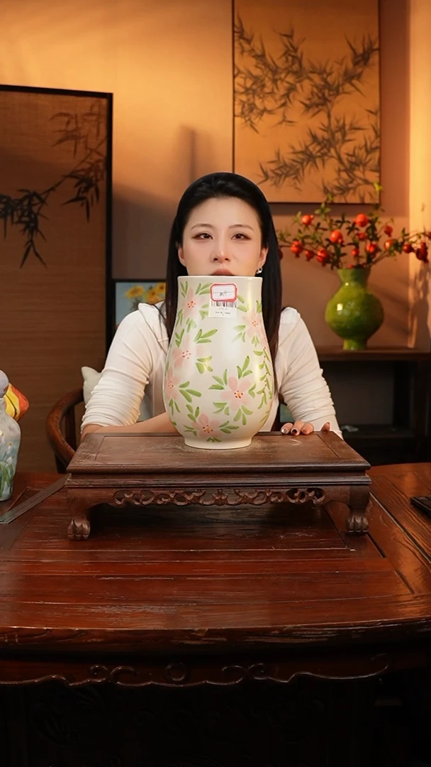 【闪购商品】景德镇手工手绘陶瓷花器