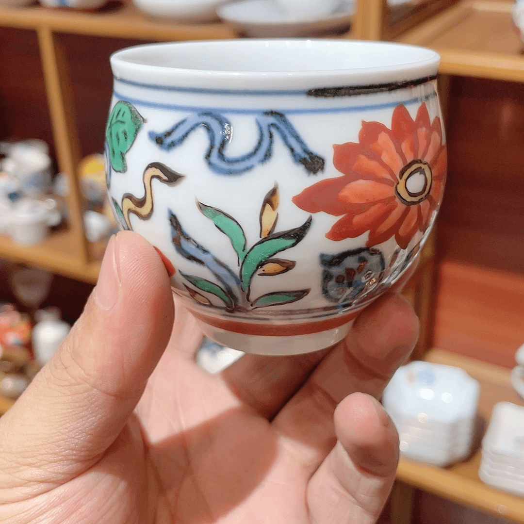 则田米三手绘胶质釉斗彩汤吞主人杯