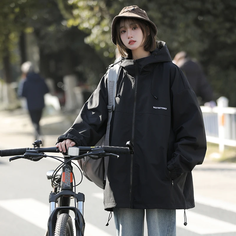 大学生冲锋衣女款情侣上档次高级感夹克秋季男士外套秋冬外套男款