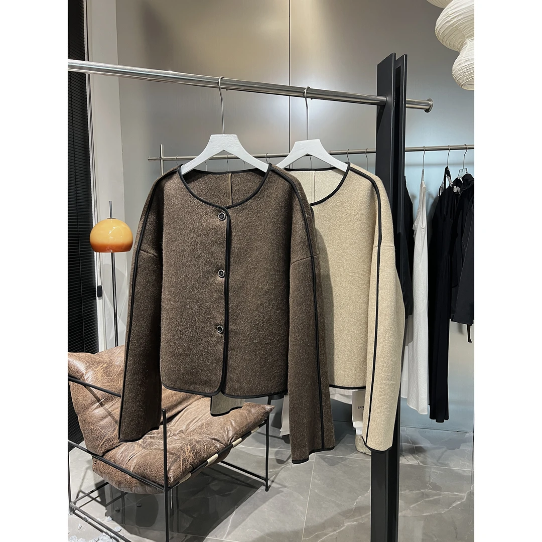 撞色边双面毛短外套8619-9（清）