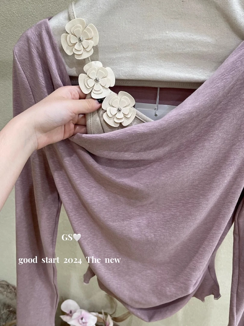 【审美偏爱】纯欲风/立体花朵设计感荡领长袖小衫温柔风别致上衣