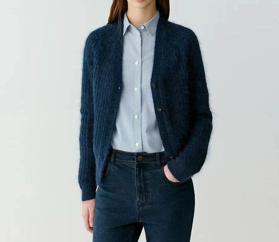 禾女装2024早秋新款马海毛混纺开衫针织衫