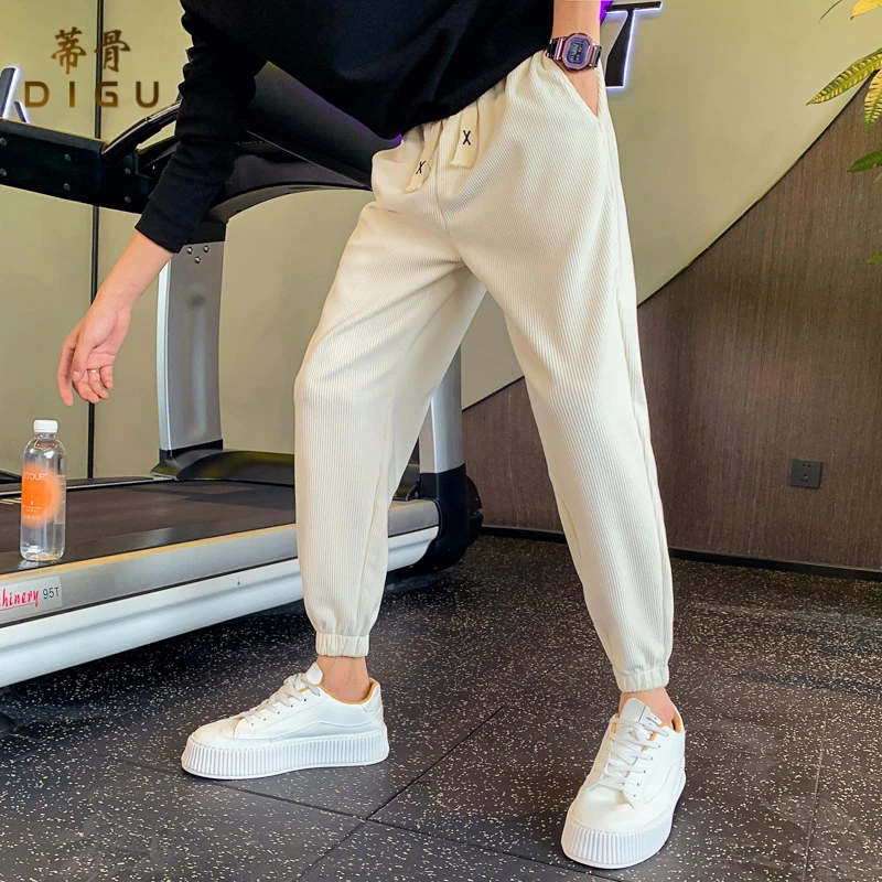 灯芯绒男士卫裤秋冬季2023新款爆款加绒加厚长裤男装痞帅体闲裤子