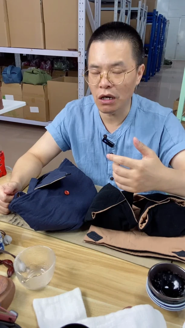 【闪购商品】蓝色双手提1个+万能袋4个