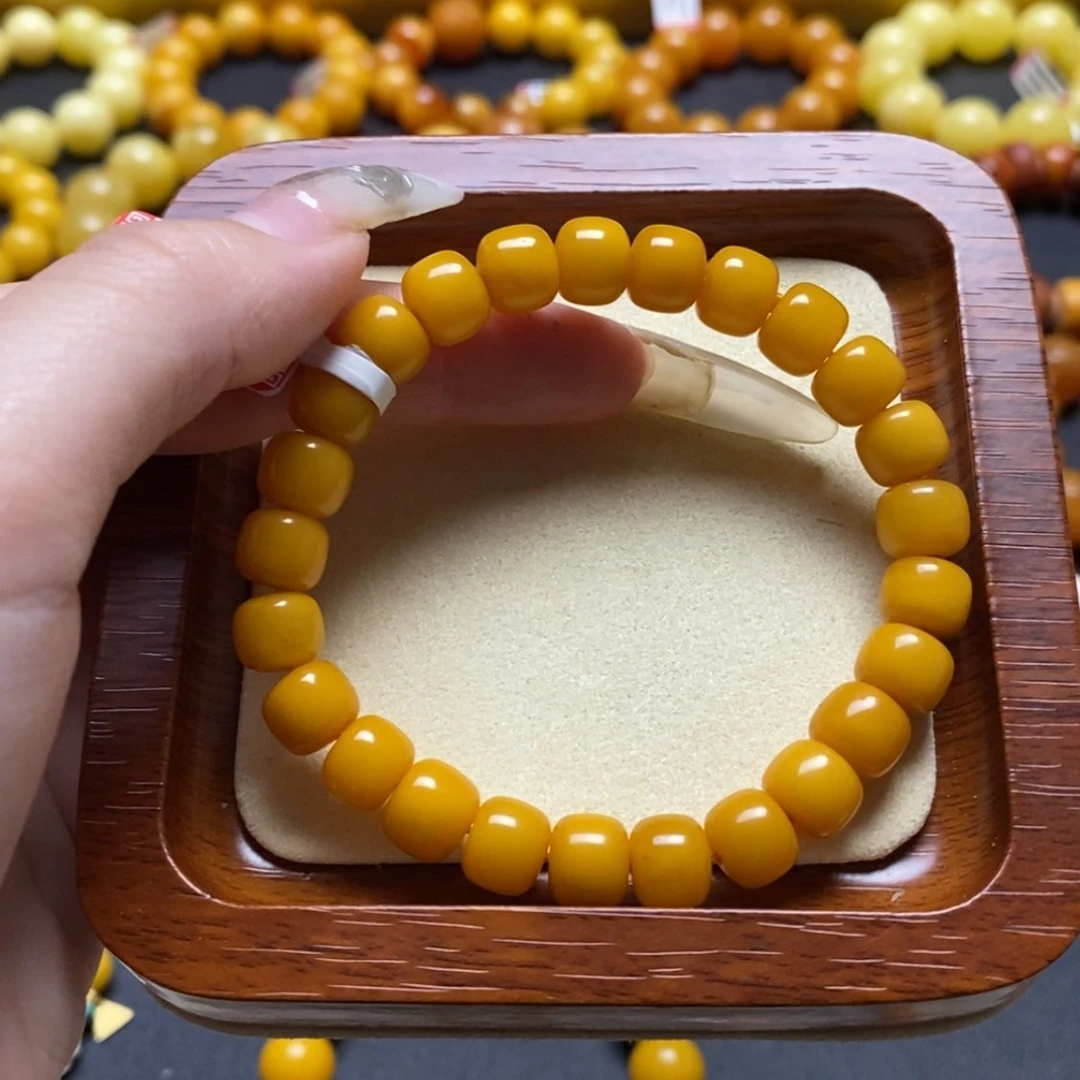 【闪购商品】蜜蜡裸石未镶嵌p****d手串