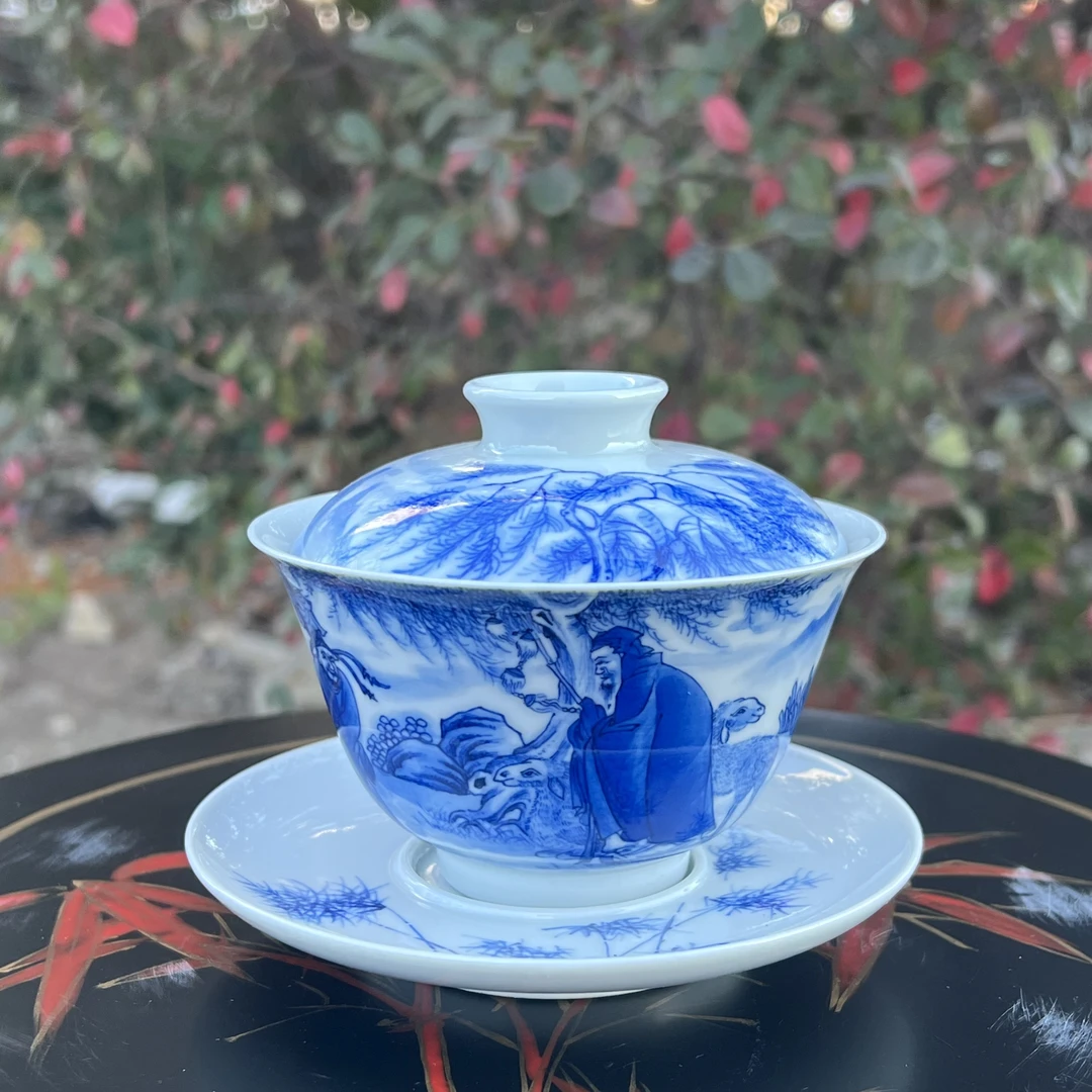 黄振匠造艺和堂制-苏武牧羊图-缠枝三才盖碗蓝色白瓷纯手工陶瓷