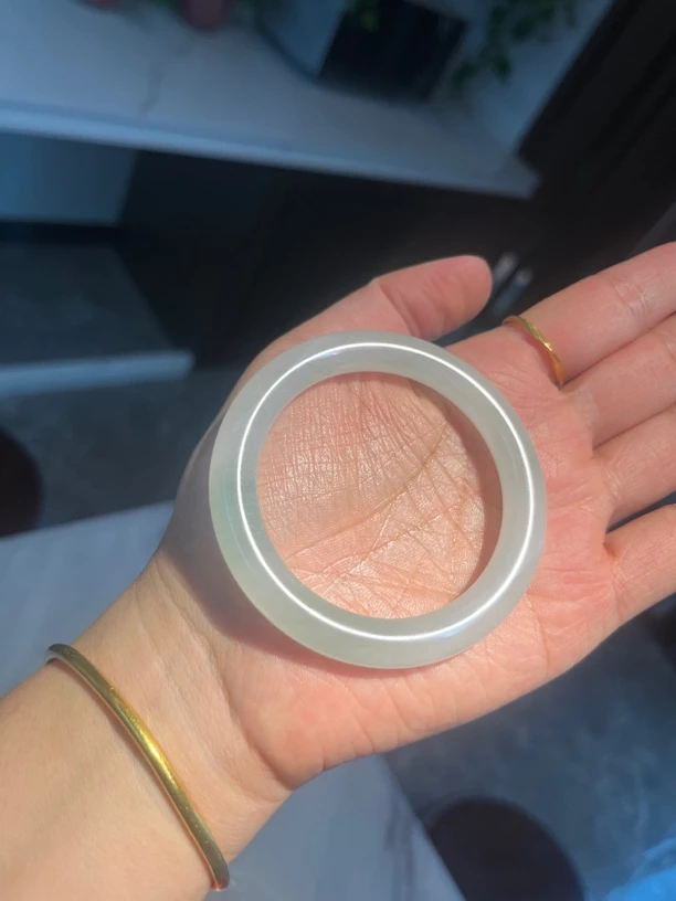 天山翠手镯 多样性发货冰透少女美人镯时尚平安镯圆镯精美传承