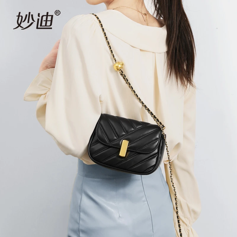 mood/妙迪2023新款小香风羊皮女包菱格链条包真皮单肩斜挎包8360