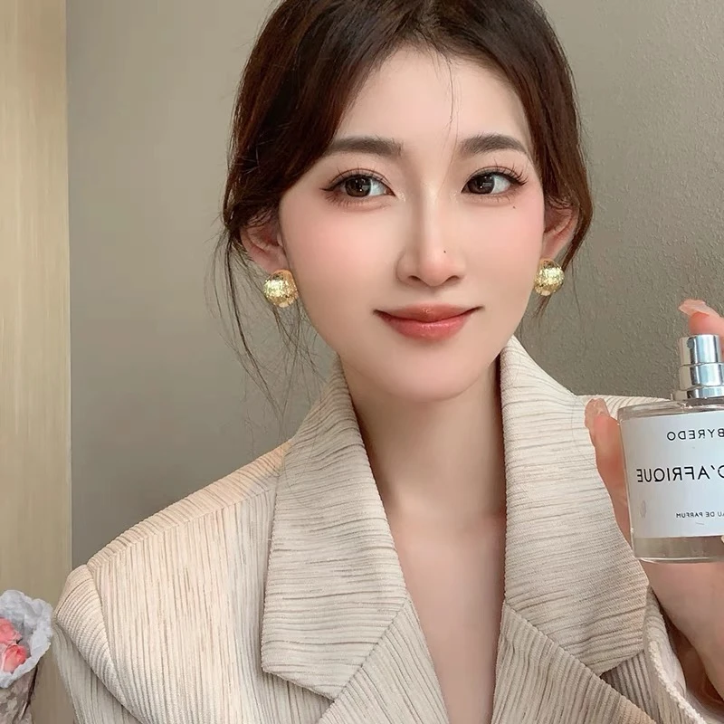 QC06-（清沧）褶皱曲面~金色高级感气质耳环