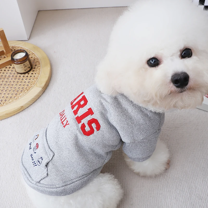 狗狗过冬衣服比熊幼犬可牵引冬天保暖加绒厚款多色卫衣按扣式短袖