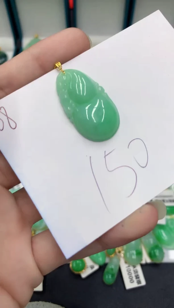 【闪购商品】翡翠颈饰18K金镶嵌翡翠