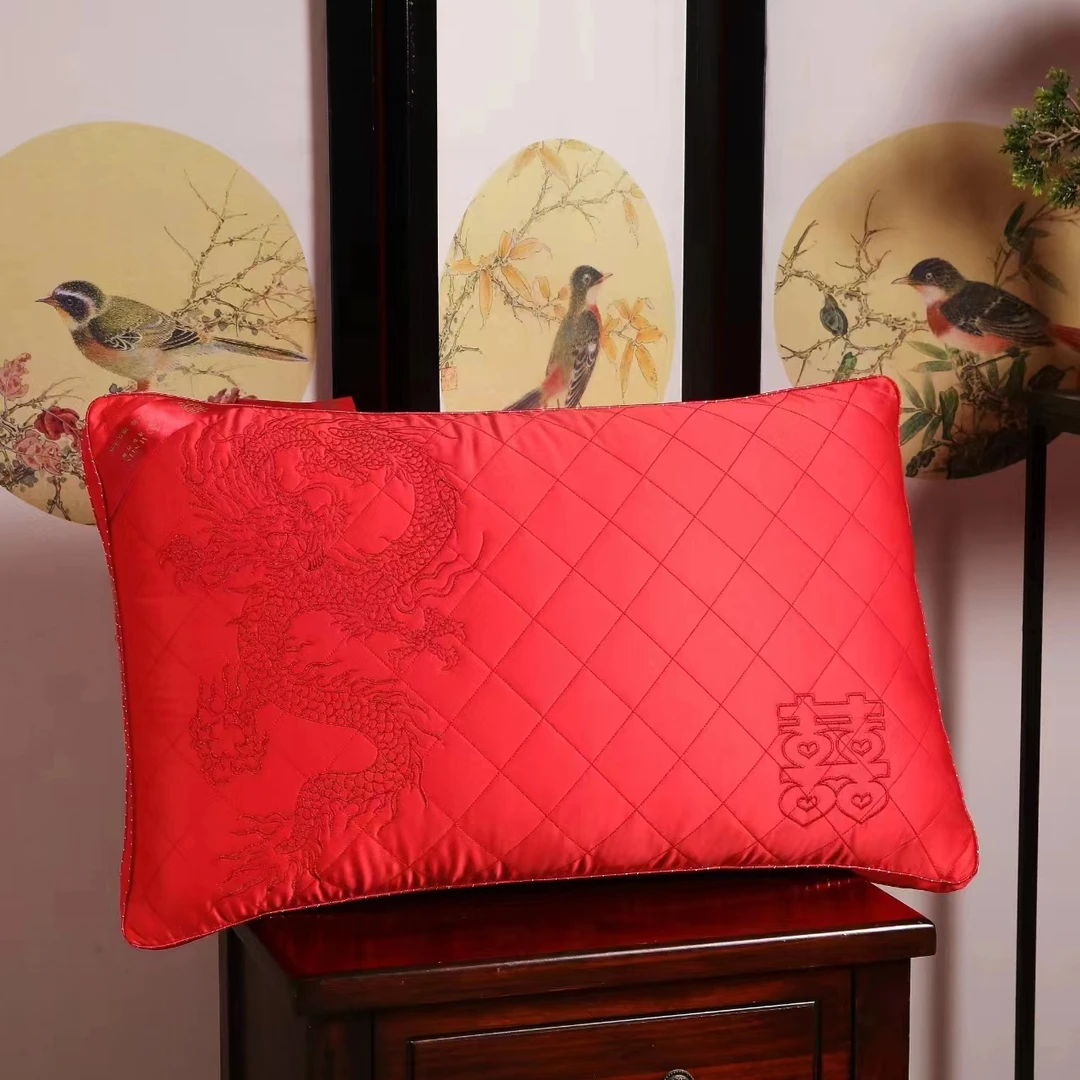 龙凤呈祥大红色喜枕芯刺绣透气立体成人防螨专用结婚枕头黄一恒