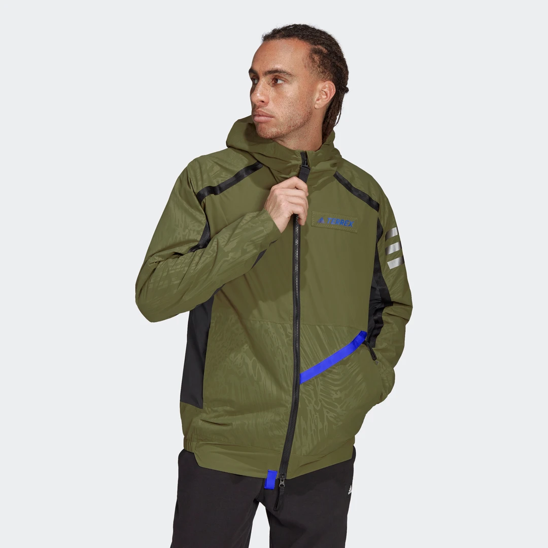 【推荐】阿迪达斯男外套运动休闲连帽户外防风透气Utilitas RR 3706