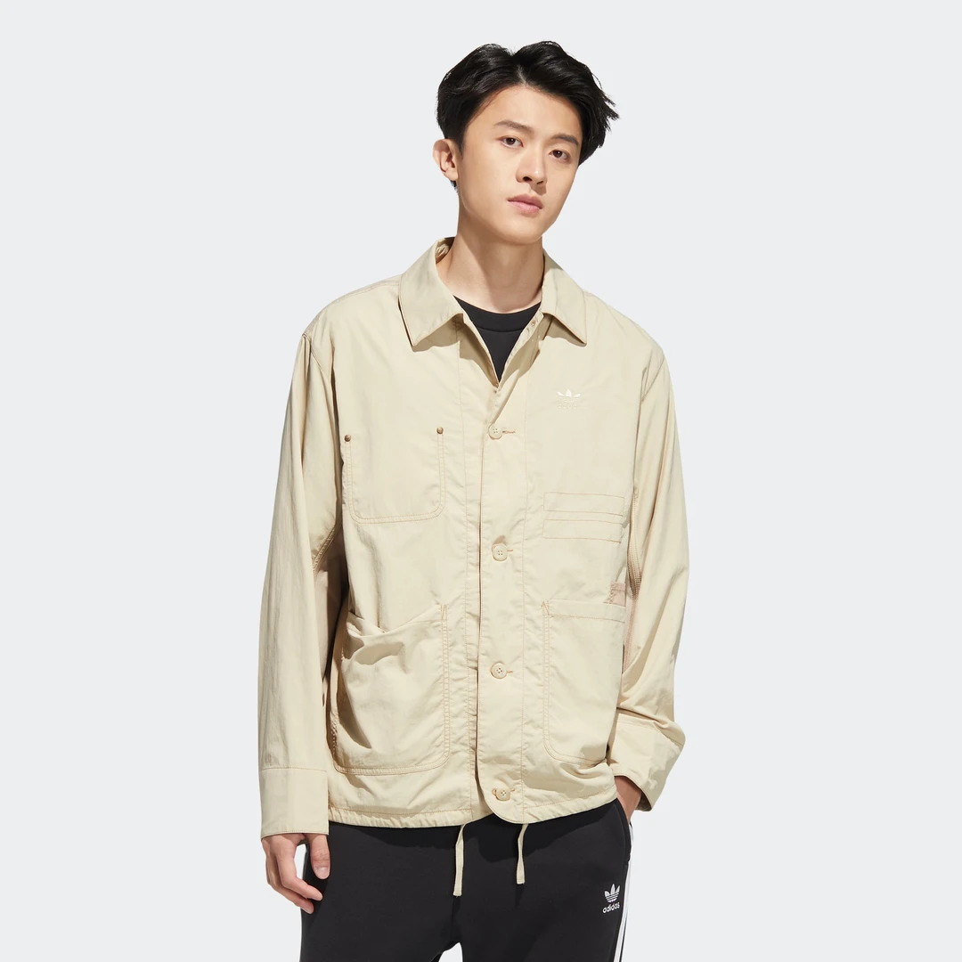 阿迪达斯三叶草男运动工装风牛仔夹克外套WW COACH JKT HM8015