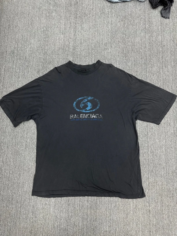 99新 Balenciaga/巴黎世家 巴黎世家 新款做旧冲浪短袖 xl码 99新