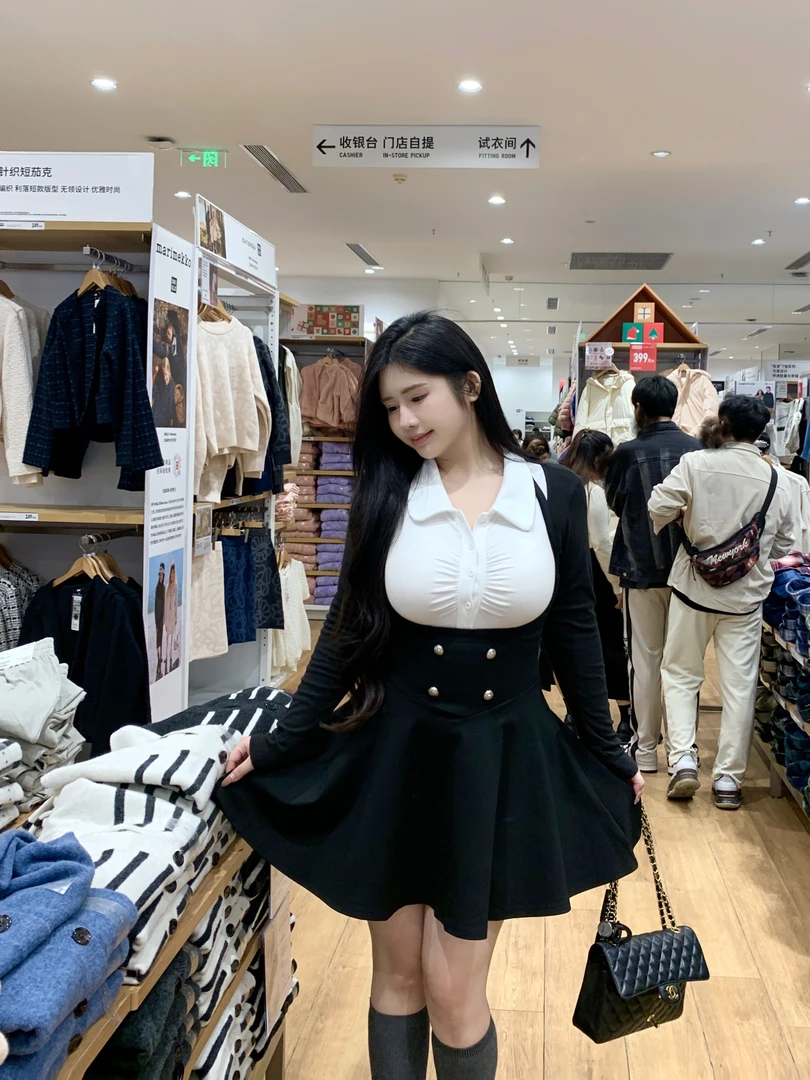 椿日栗 大码微胖纯欲秋冬收腰巨显瘦挂脖半身裙学院风时尚A字裙