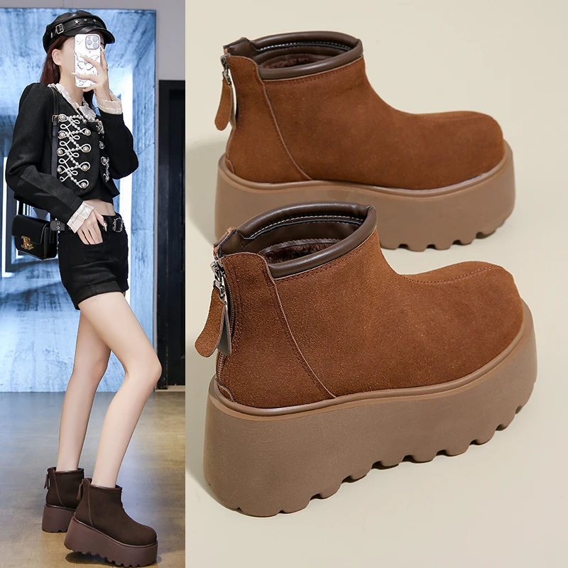 欧货防滑保暖雪地靴女2024秋冬新款加绒真皮厚底时尚百搭气质短靴