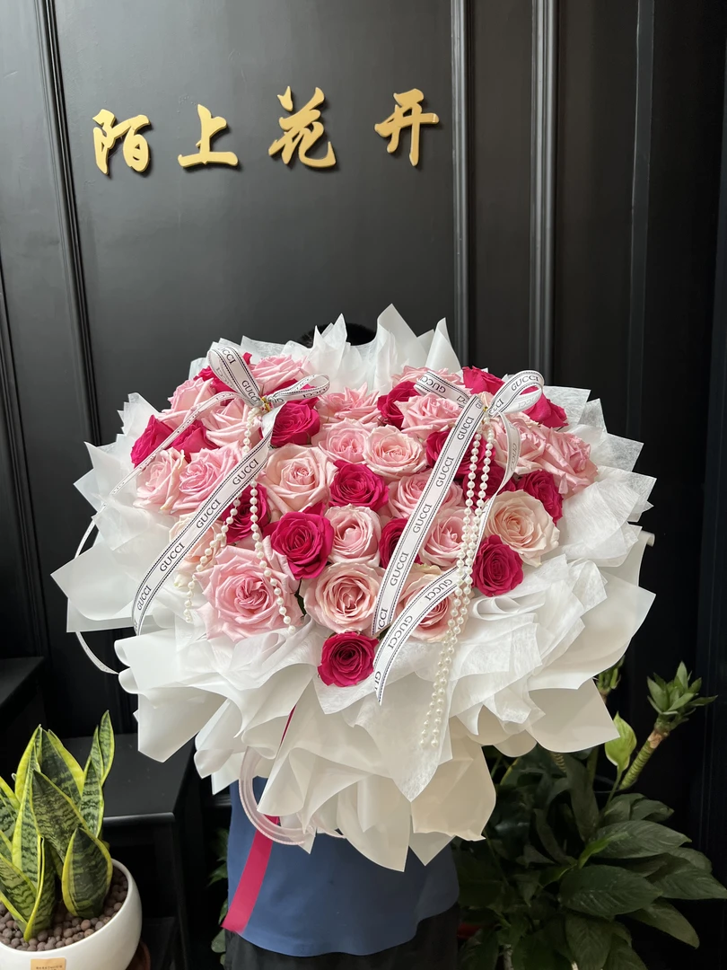 【钟情于你】36支玫粉色爱心花束同城花店鲜花送花上门