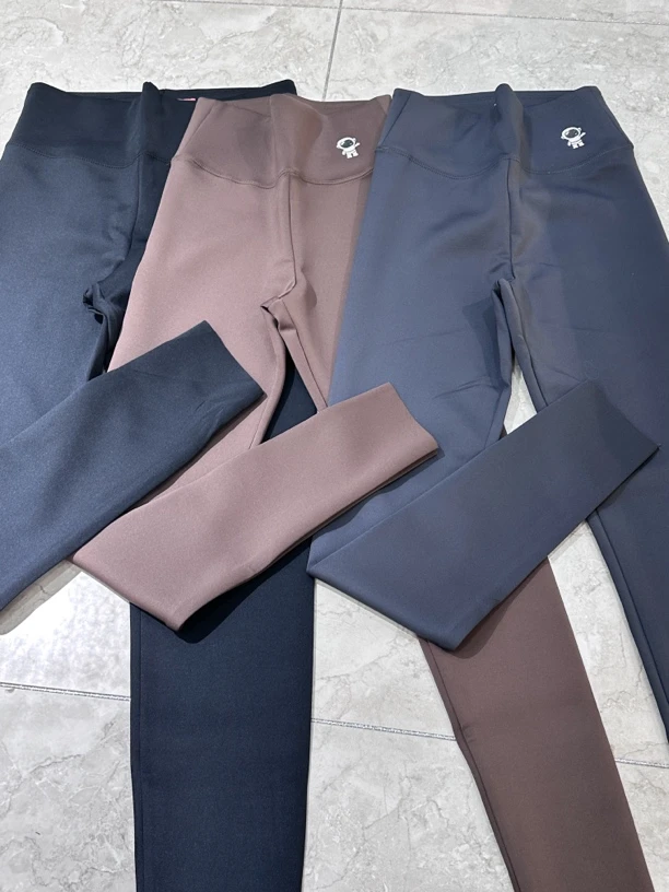 黑色瑜伽鲨鱼裤显瘦零感塑形