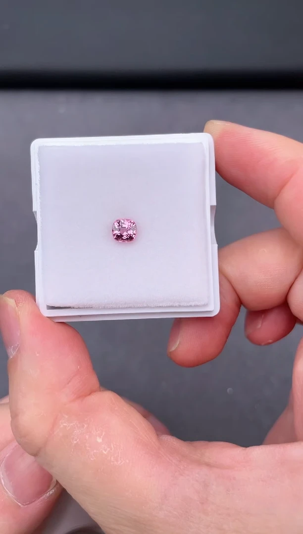 【闪购商品】尖晶石方形未镶嵌0.7ct-015-多样性发-天然