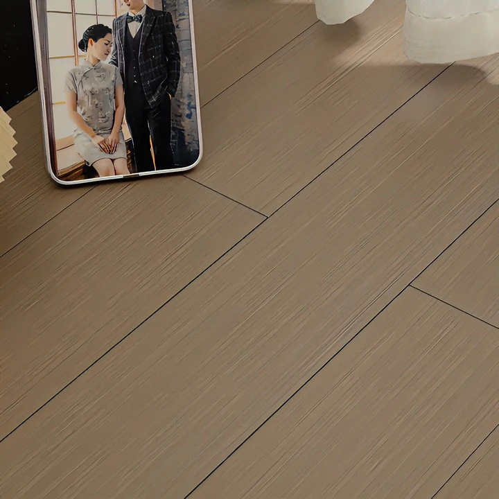 圆盘豆金属漆莫兰迪系列地板S5011